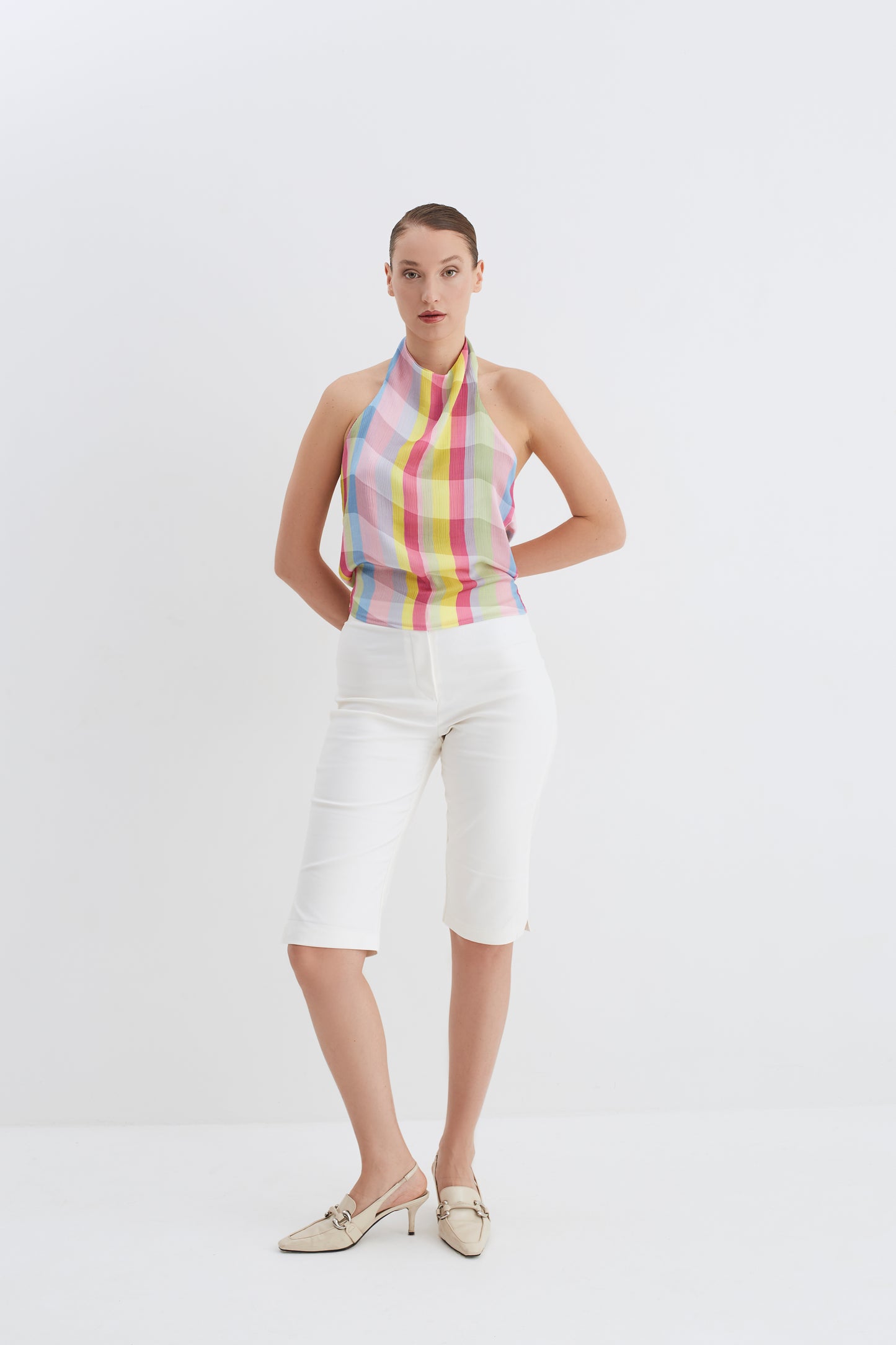 White Capri Pants